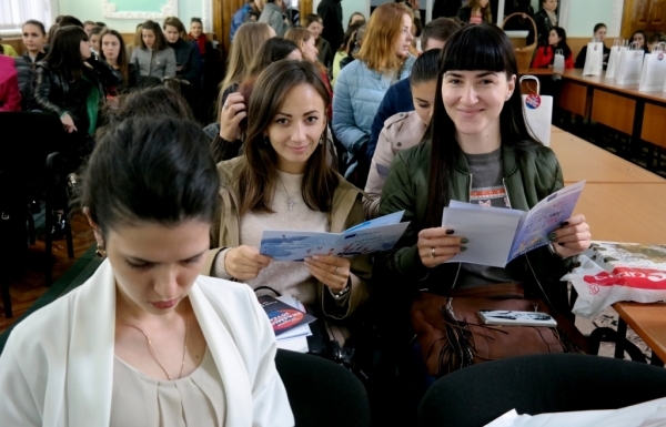 Information Day Erasmus+ la Bălți: Sfaturi practice pentru tinerii interesați de studii europene
