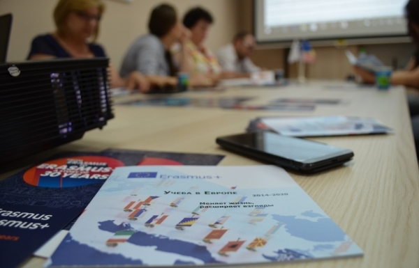 Profesori de la universitățile din Comrat și Tiraspol, informați despre Erasmus+